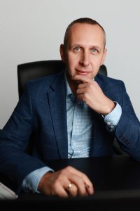 Marcin Płonka Dyrektor Działu Handlowego Marcin Płonka Dyrektor Działu Handlowego